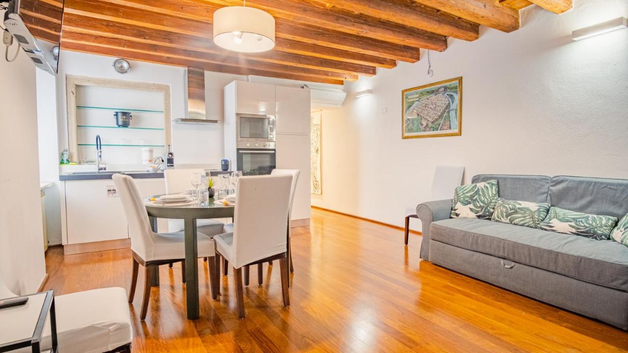 ורונה Residenza Corte Carnesali - Italian Homing מראה חיצוני תמונה